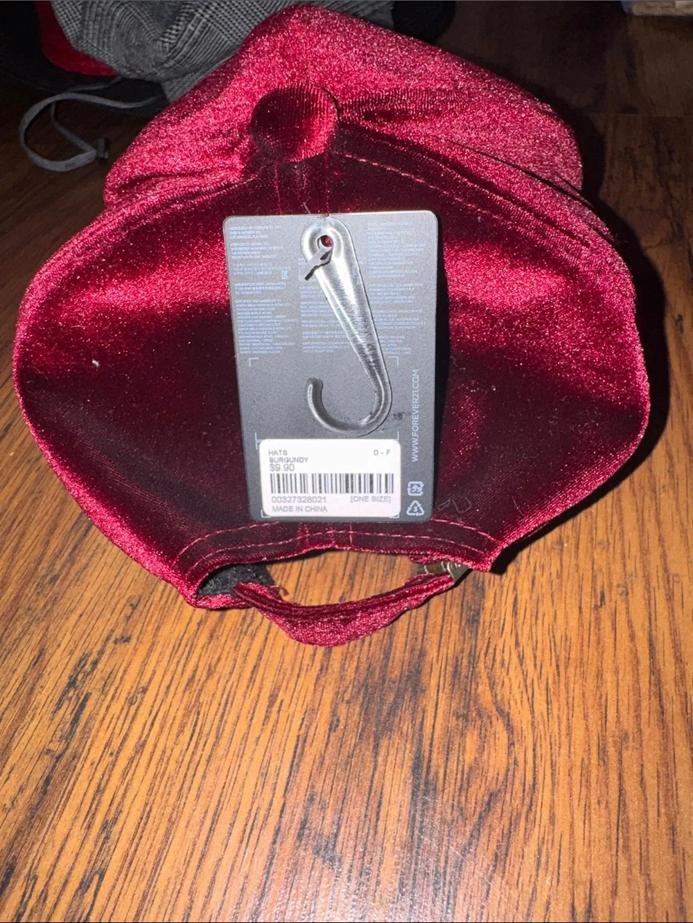 Forever 21 Velvet Maroon Baseball Cap C2.B1.M